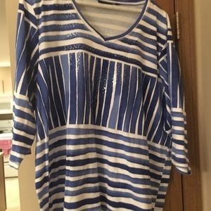 Casual 3/4 length sleeve T-shirt